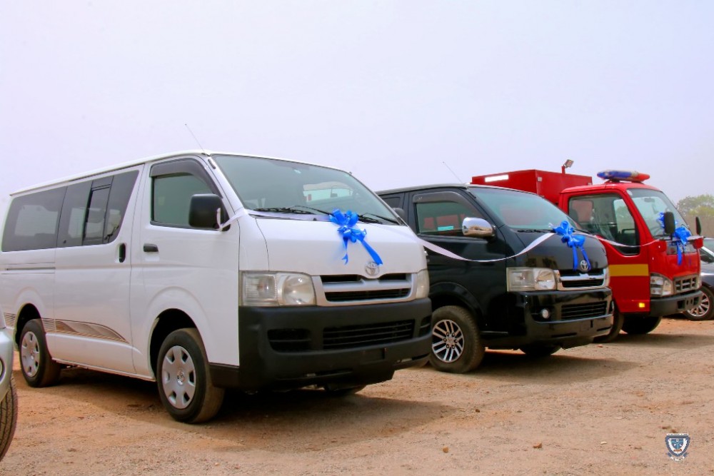 jubilation-as-ful-vc-professor-akinwumi-commissions-new-vehicles